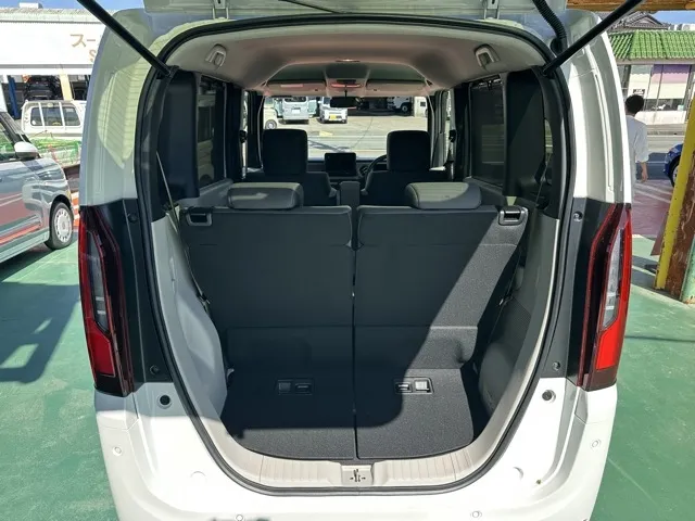 N-BOX(ホンダ)N-BOX コンフォートＰ届出済未使用車 10