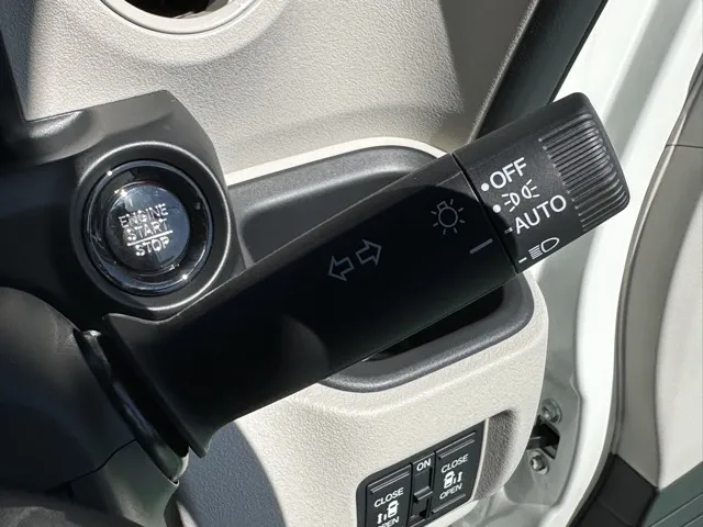 N-BOX(ホンダ)N-BOX コンフォートＰ届出済未使用車 18