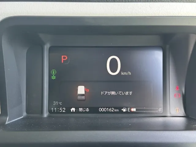 N-BOX(ホンダ)N-BOX コンフォートＰ届出済未使用車 24