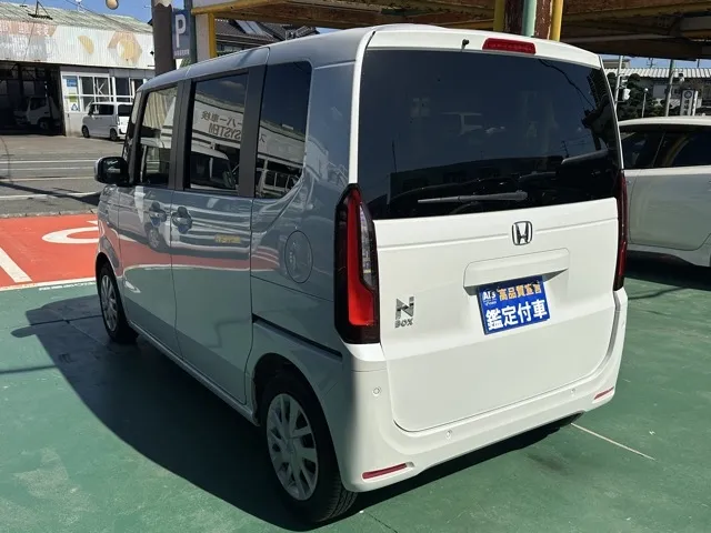 N-BOX(ホンダ)N-BOX コンフォートＰ届出済未使用車 2