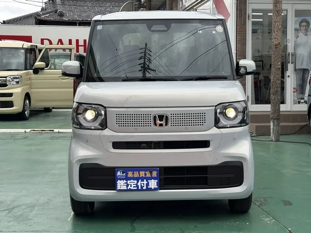 N-BOX(ホンダ)N-BOX コンフォートＰ届出済未使用車 21