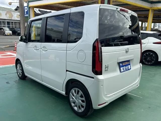 N-BOX(ホンダ)N-BOX コンフォートＰ届出済未使用車 2