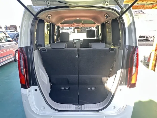 N-BOX(ホンダ)N-BOX コンフォートＰ中古車 9