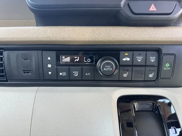 N-BOX(ホンダ)N-BOX コンフォートＰ中古車 23