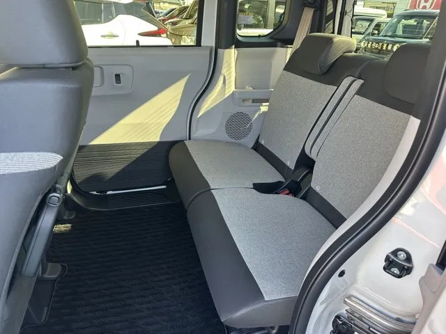 N-BOX(ホンダ)N-BOX コンフォートＰ中古車 4