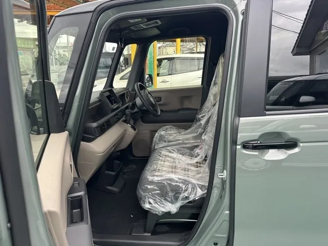N-BOX(ホンダ)JOY届出済未使用車 3