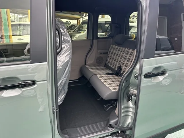 N-BOX(ホンダ)JOY届出済未使用車 4