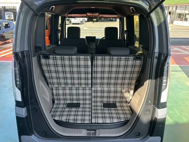 N-BOX(ホンダ)JOY 4WD届出済未使用車 10