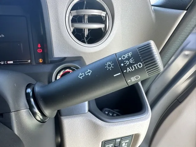 N-BOX(ホンダ)JOY 4WD届出済未使用車 20