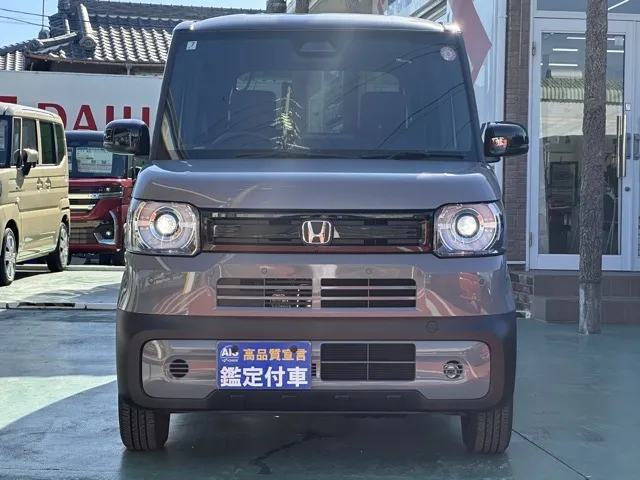 N-BOX(ホンダ)JOY 4WD届出済未使用車 25