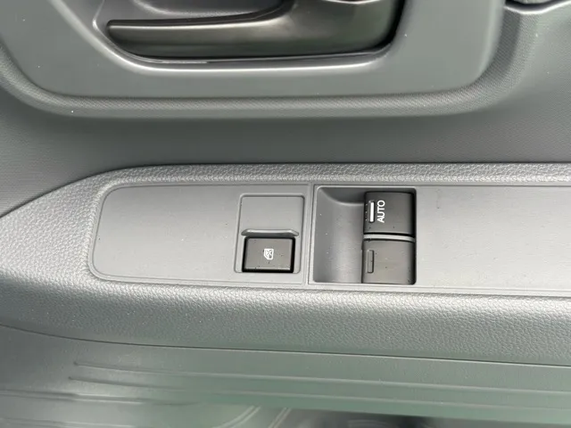 N-VAN(ホンダ)Gタイプ AT届出済未使用車 12