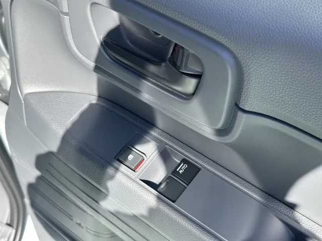 N-VAN(ホンダ)Gタイプ MT届出済未使用車 12