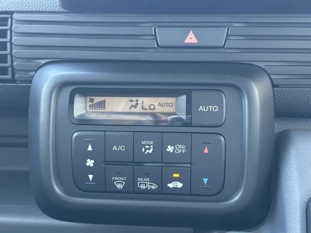 N-VAN(ホンダ)Gタイプ MT ４WD届出済未使用車 20
