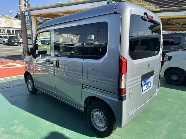 N-VAN(ホンダ)Gタイプ MT ４WD届出済未使用車 2