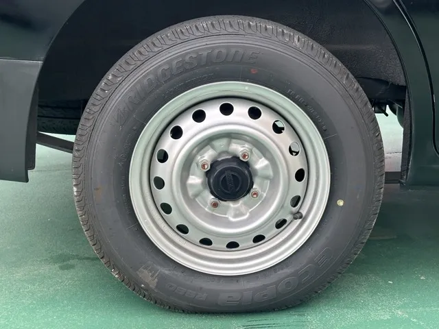 バネット(ニッサン)DX 2人乗登録済未使用車 10