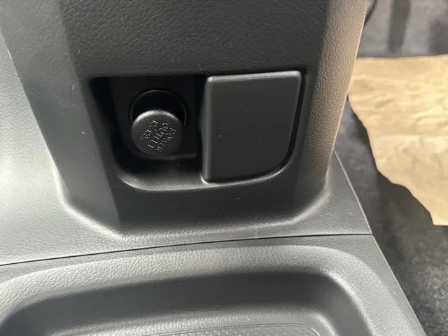 バネット(ニッサン)DX 2人乗登録済未使用車 20