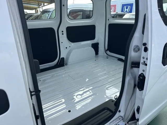 バネット(ニッサン)DX 2人乗登録済未使用車 5