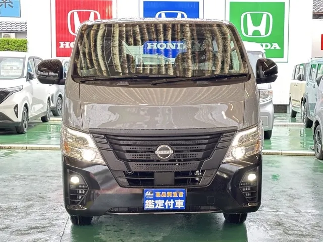 キャラバン(ニッサン)ディーゼル ロング オーテックラインプラスブラックP 左PSD 4WD登録済未使用車 29