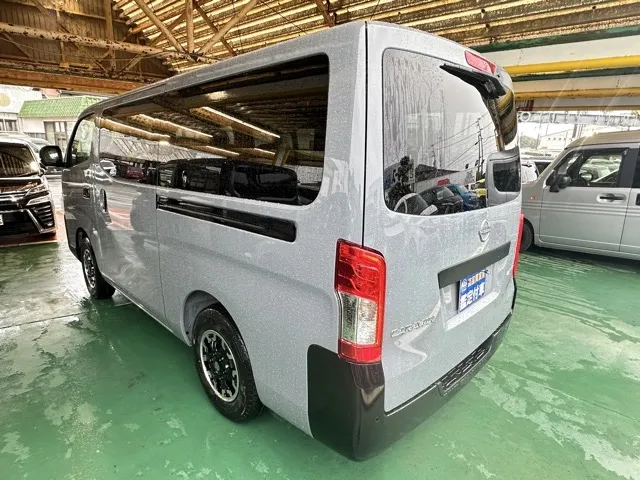 キャラバン(ニッサン)ディーゼル ロング オーテックラインプラスブラックP 左PSD 4WD登録済未使用車 2