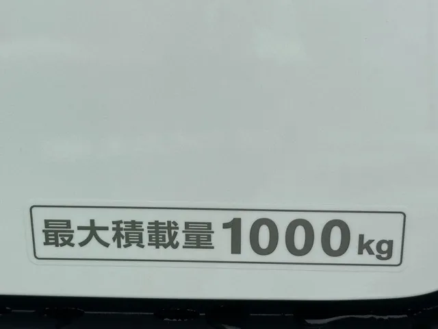 キャラバン(ニッサン)ディーゼル ロング プレミアムGX アウトドアブラックED 4WD登録済未使用車 11