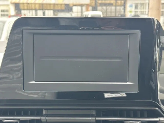 セレナ(ニッサン)eパワーXV アラウンドビュー ホットプラス登録済未使用車 23