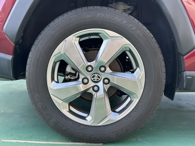 ＲＡＶ４(トヨタ)ハイブリッドX中古車 12