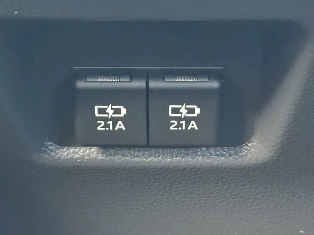 ＲＡＶ４(トヨタ)ハイブリッドX中古車 8