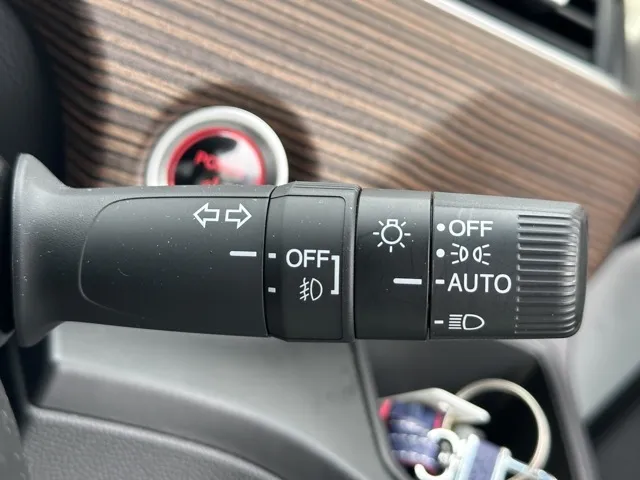 フリード(ホンダ)ハイブリッド クロスター中古車 25