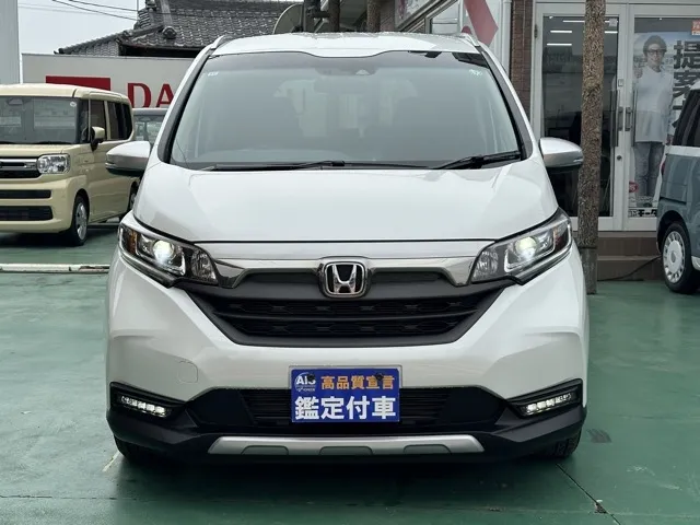 フリード(ホンダ)ハイブリッド クロスター中古車 28