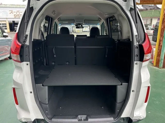 フリード(ホンダ)ハイブリッド クロスター中古車 8