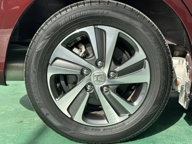 フリード(ホンダ)ハイブリッドG Sパッケージ中古車 13