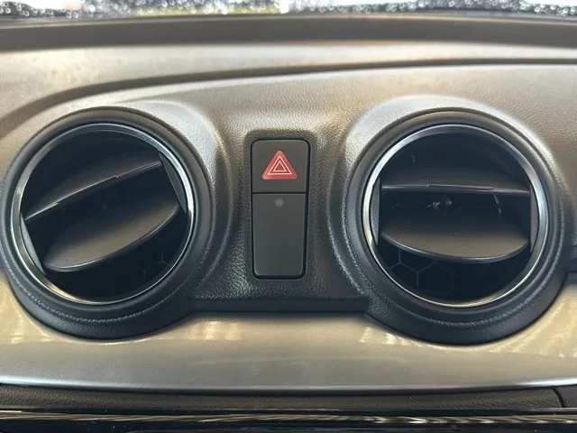 スイフト(スズキ)ファイナルエディション登録済未使用車 16