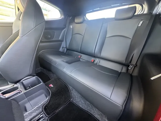 GRヤリス(トヨタ)RZ ハイパフォーマンス ４WD 6MT中古車 4
