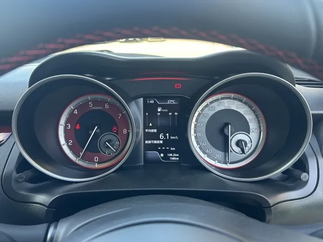 スイフト(スズキ)ベースグレード　セーフティサポート MT登録済未使用車 17