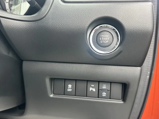 スイフト(スズキ)ベースグレード　セーフティサポート MT登録済未使用車 13