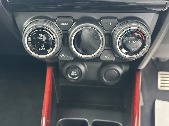 スイフト(スズキ)ベースグレード　セーフティサポート MT登録済未使用車 16