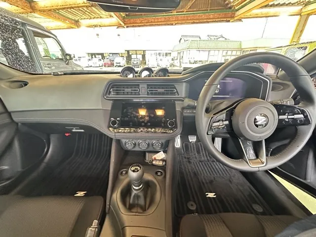 フェアレディZ(ニッサン)ベースグレード 6MT中古車 4