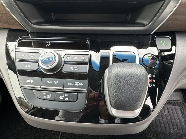 フリード(ホンダ)ハイブリッドG中古車 22