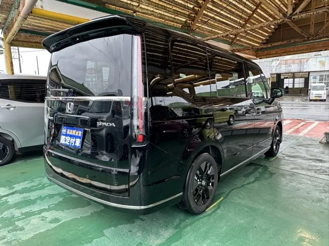 ステップワゴン(ホンダ)スパーダ 7人登録済未使用車 16