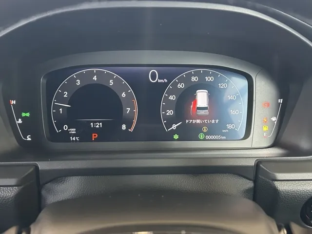 ステップワゴン(ホンダ)スパーダ 7人登録済未使用車 24