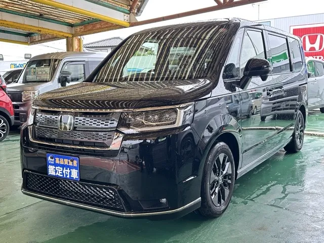 ステップワゴン(ホンダ)スパーダ 7人登録済未使用車 1