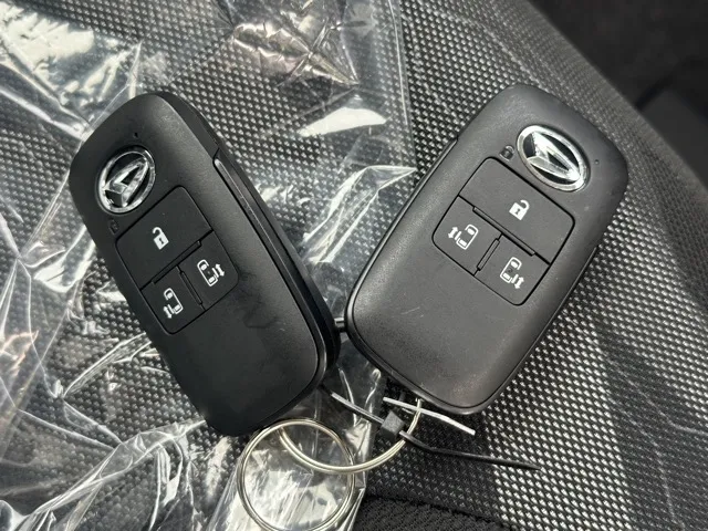 タント(ダイハツ)ファンクロス届出済未使用車 23