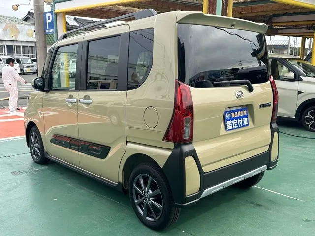 タント(ダイハツ)ファンクロス届出済未使用車 2