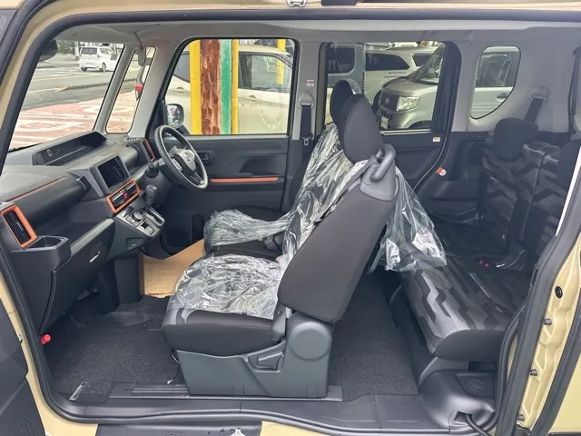 タント(ダイハツ)ファンクロス届出済未使用車 4