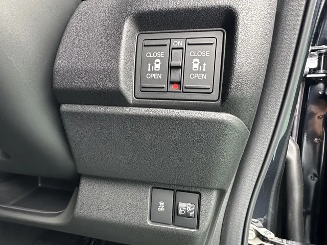 N-BOX(ホンダ)N-BOXカスタム 両側PSD届出済未使用車 15