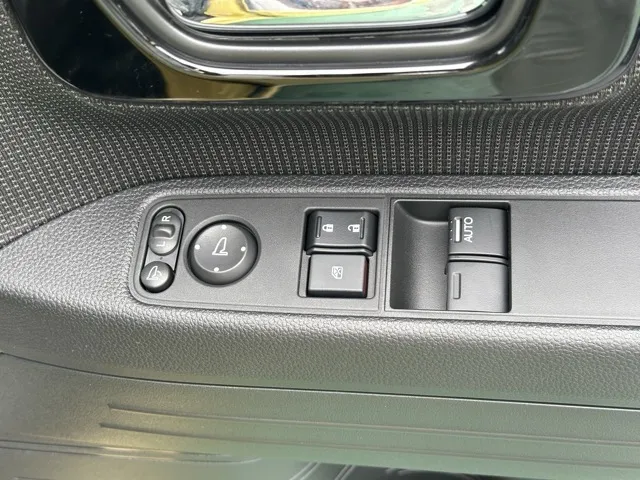 N-VAN(ホンダ)FUN 届出済未使用車 13