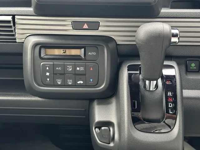 N-VAN(ホンダ)FUN 届出済未使用車 16