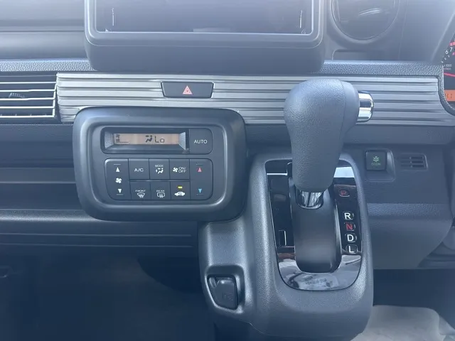 N-VAN(ホンダ)FUN 届出済未使用車 17