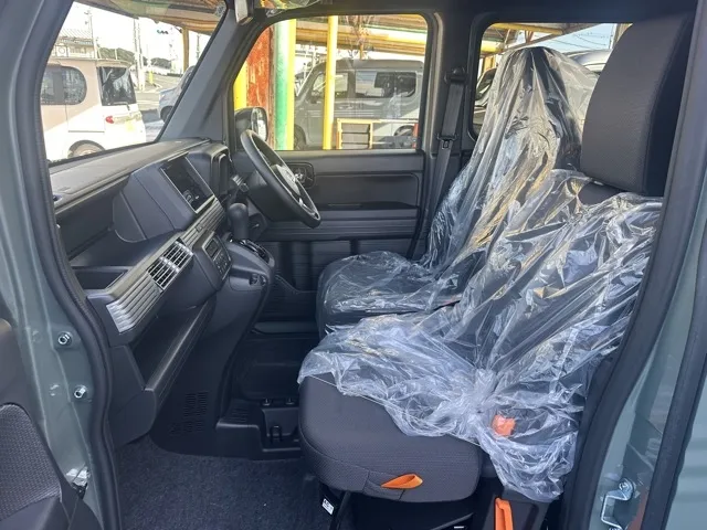 N-VAN(ホンダ)FUNターボ届出済未使用車 3