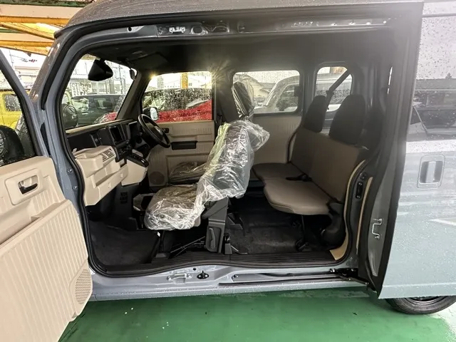 N-VAN(ホンダ)e FUN届出済未使用車 4